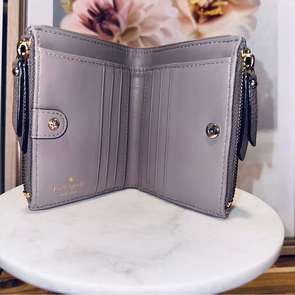 Kate Spade - Larchmont Avenue wallet, - small malea, in Cityscape Taupe - Picture 7 of 12